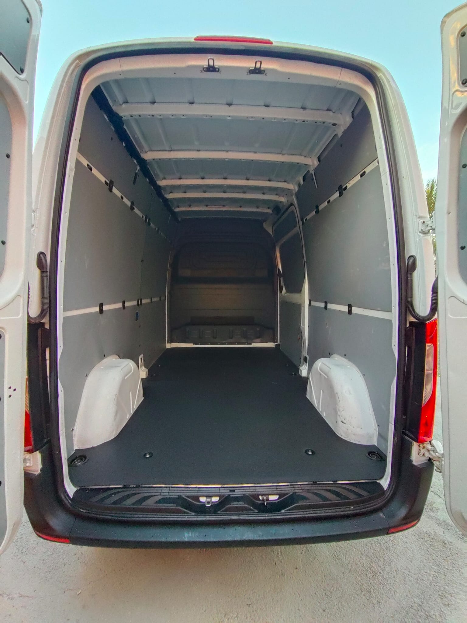 WhatsApp Image 2025-12-1