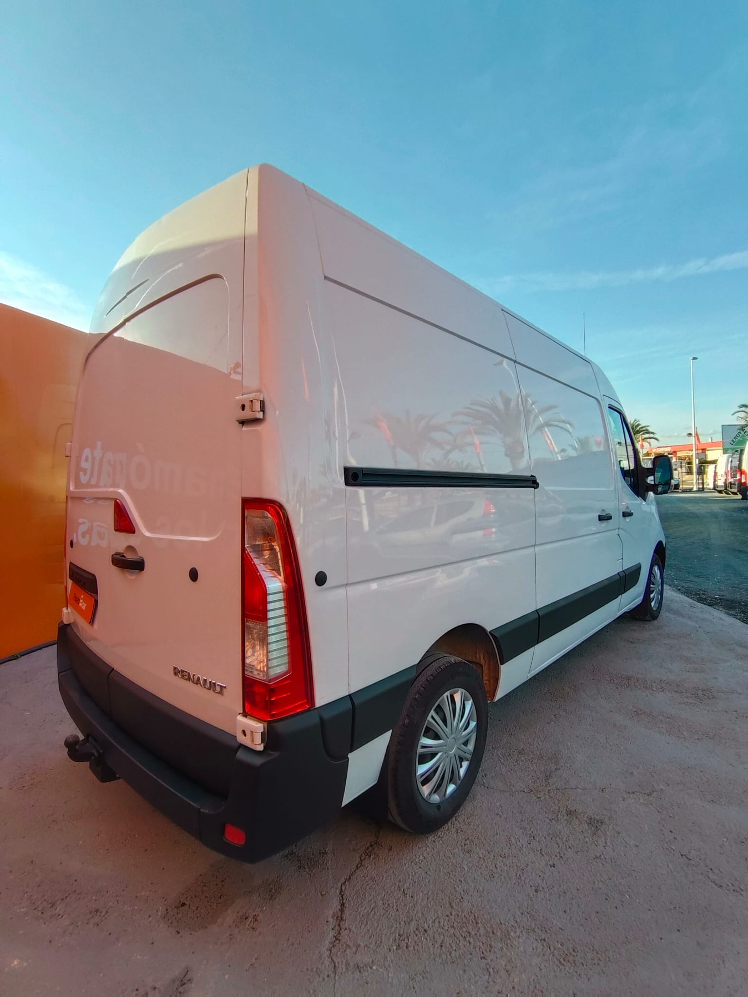 WhatsApp Image 2026-01-15 at 16.44.36 (2)