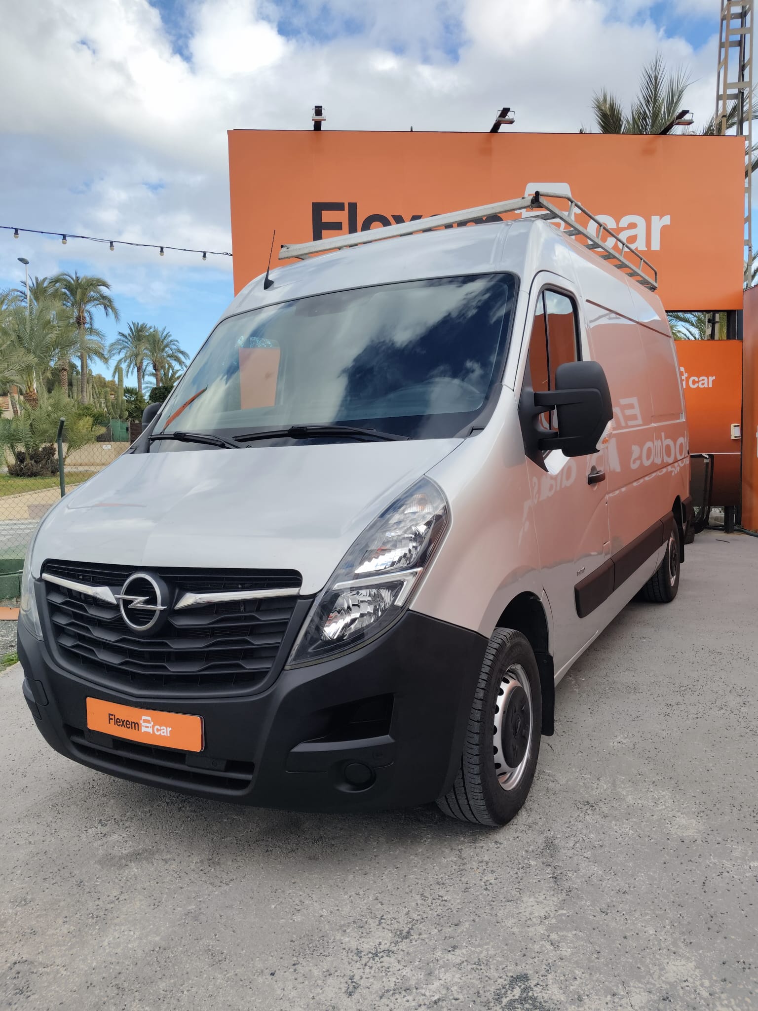 WhatsApp Image 2026-01-18 at 16.38.34