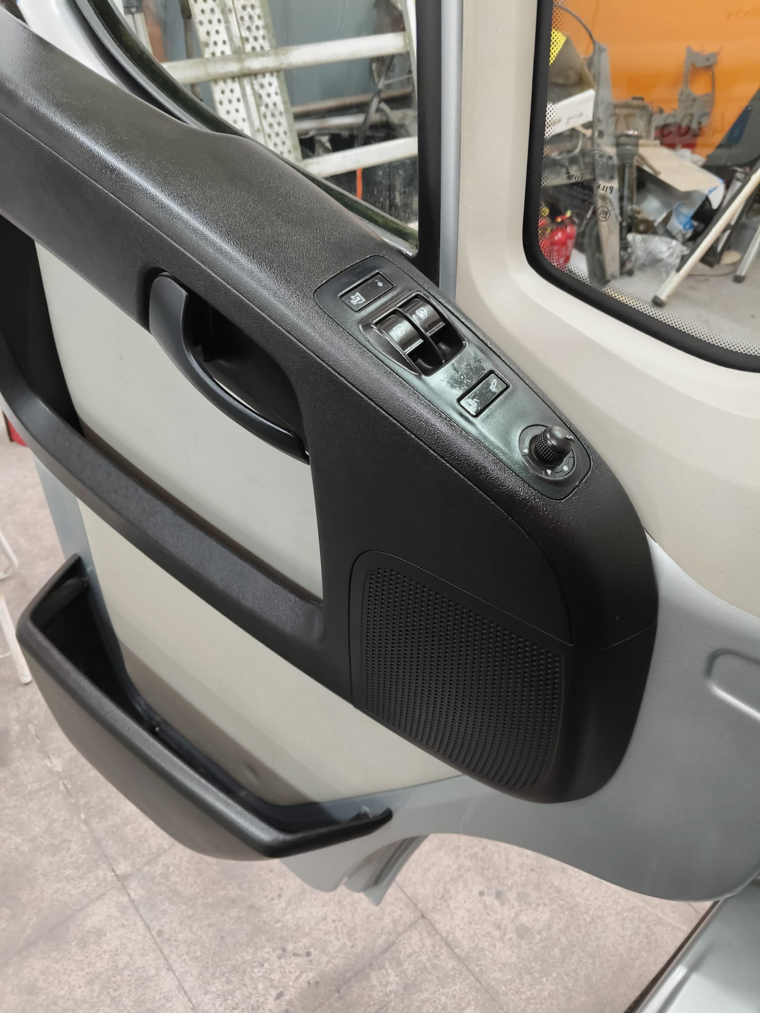 WhatsApp Image 2026-01-26 at 19.12.49 (1)