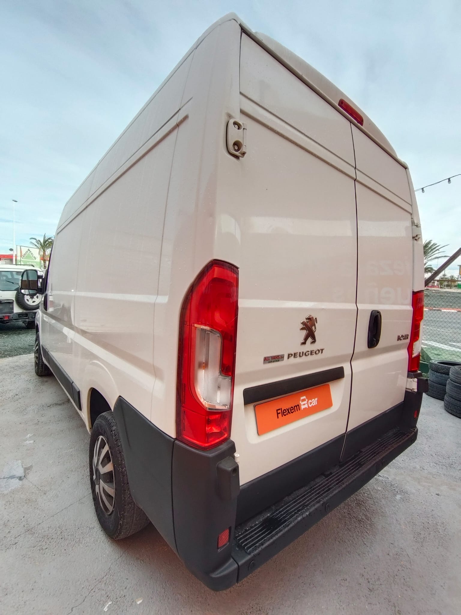 WhatsApp Image 2026-02-05 at 15.17.20