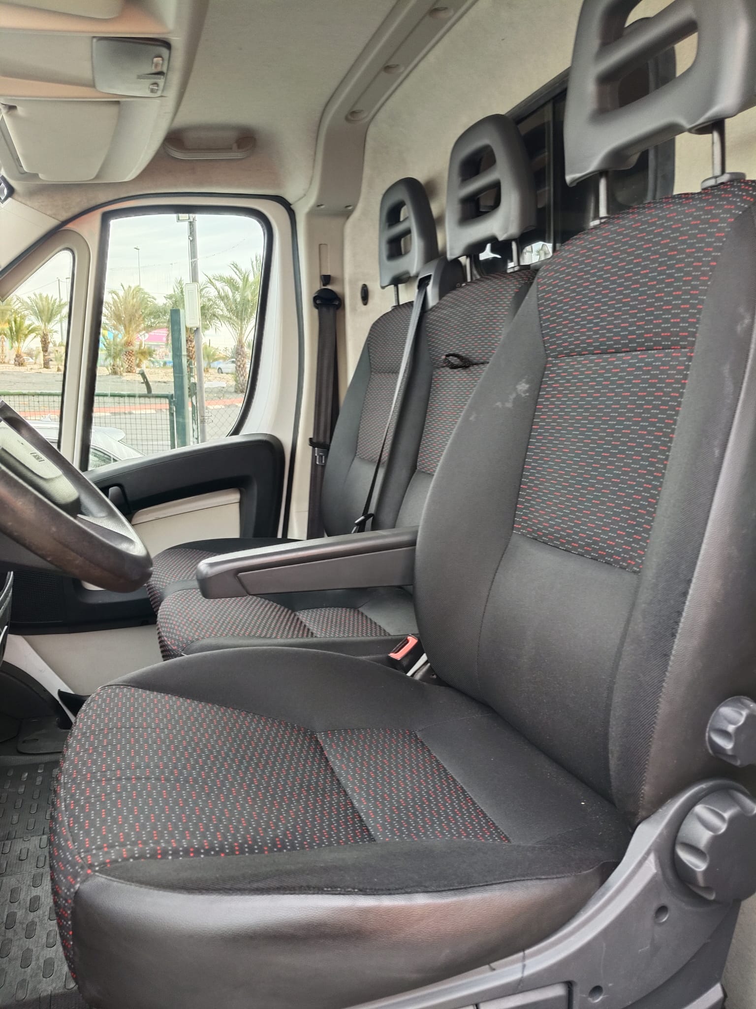 WhatsApp Image 2026-02-05 at 15.17.21