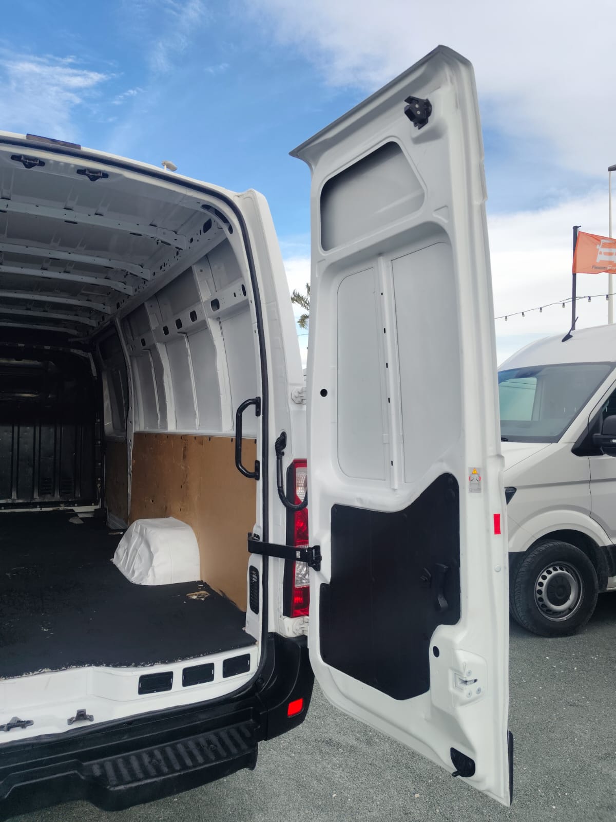 WhatsApp Image 2026-02-16 at 13.47.28 (1)