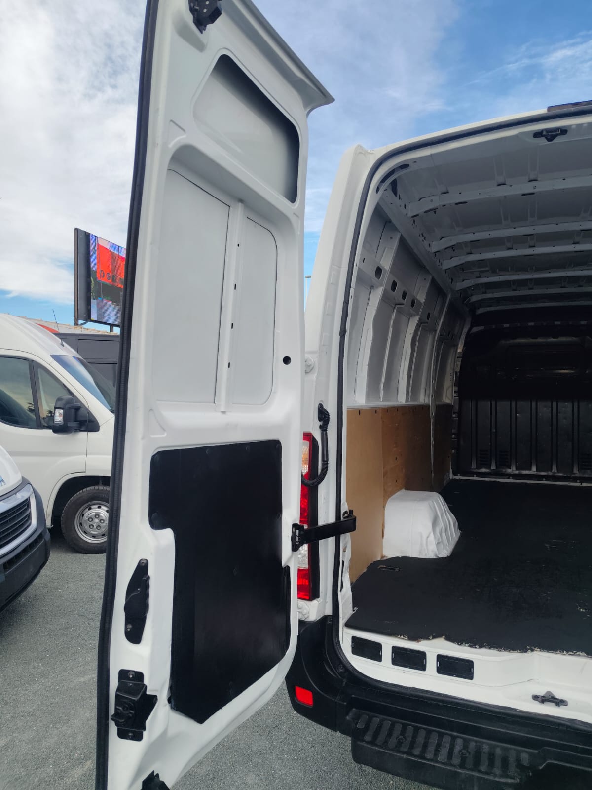 WhatsApp Image 2026-02-16 at 13.47.28 (2)